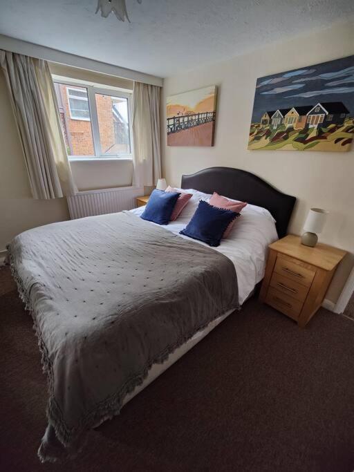 Stunning 1 Bedroom Apartment Over Looking River Rye Exterior foto